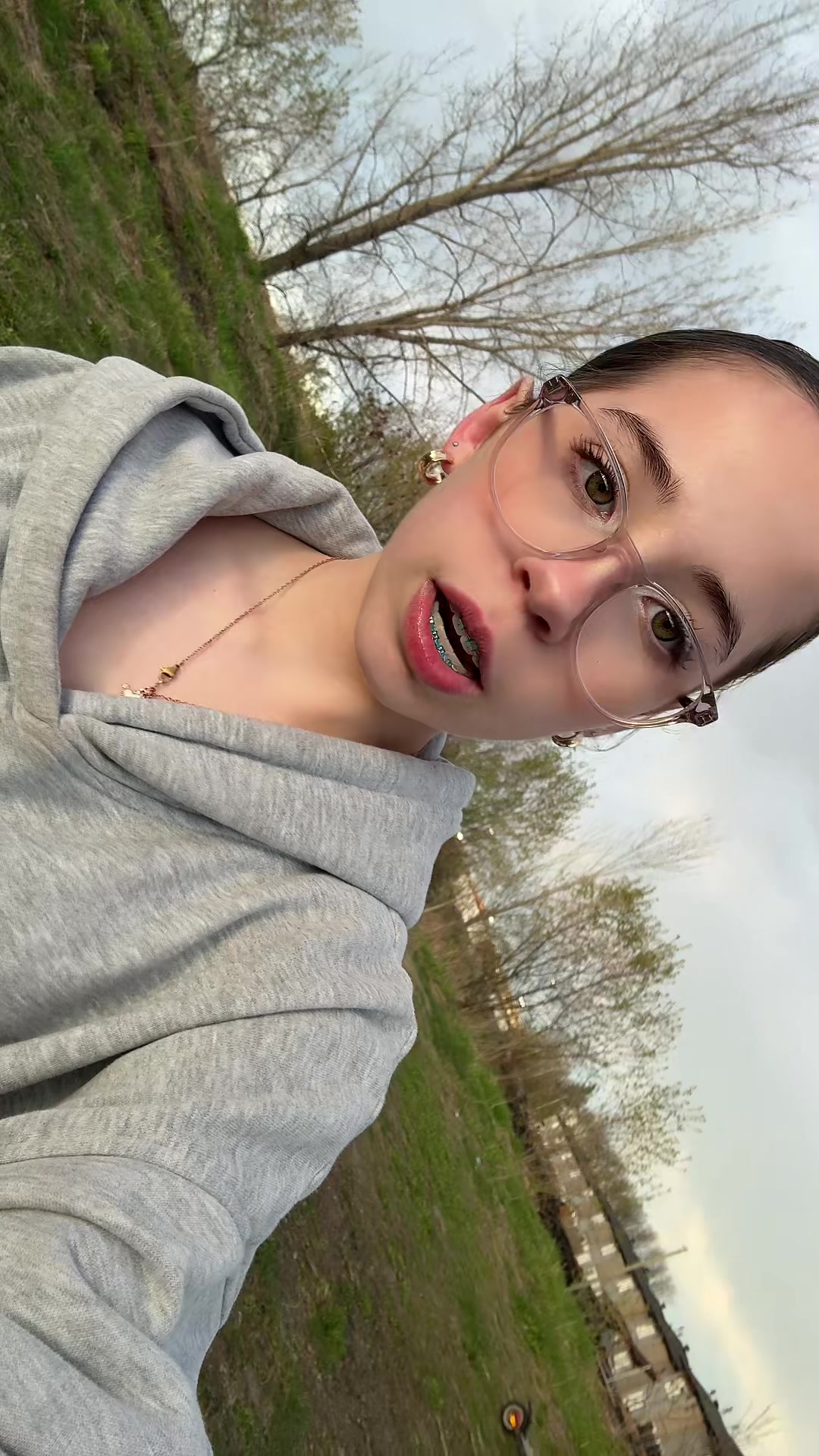 @Эми🤍