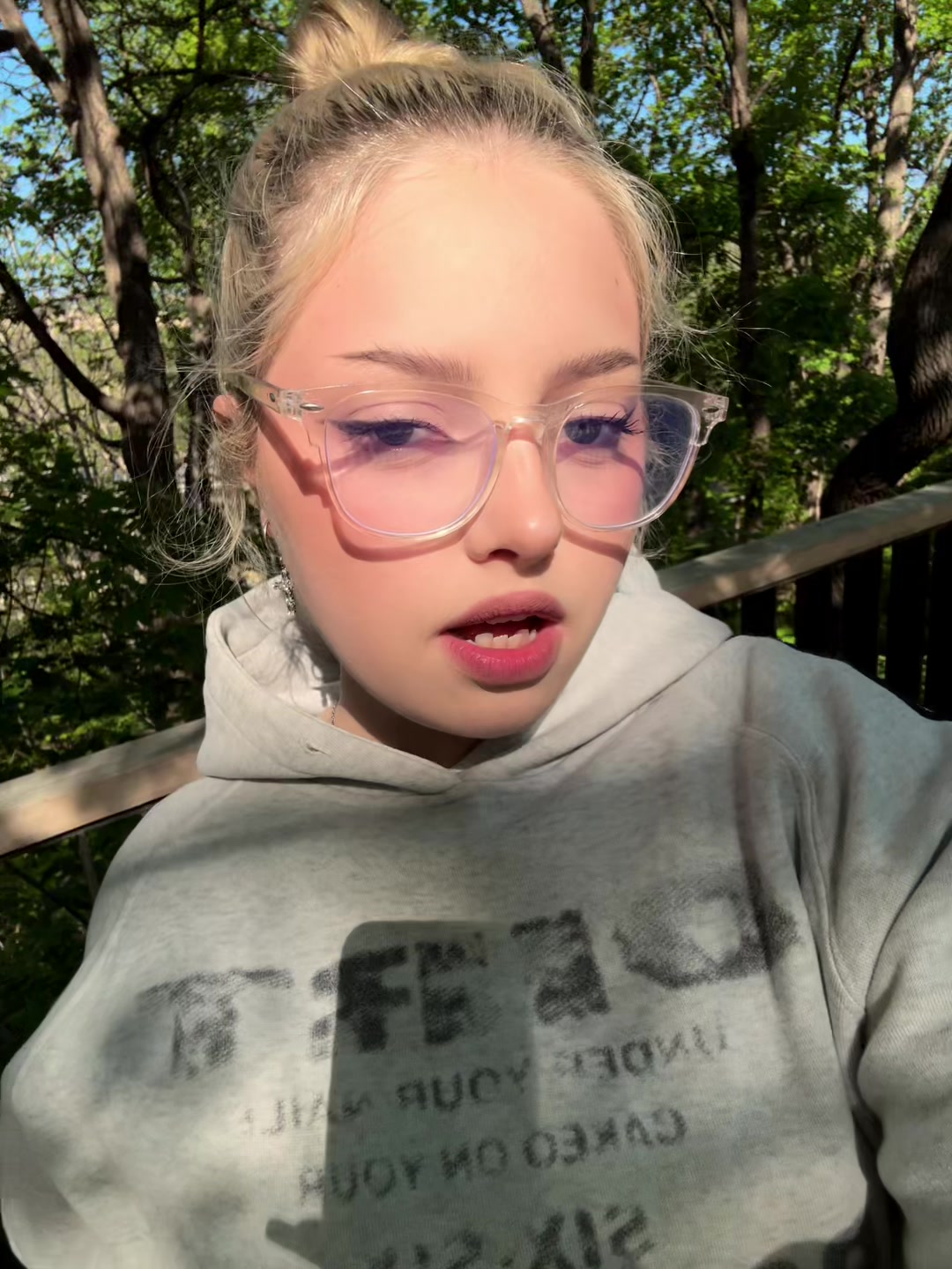 @meow