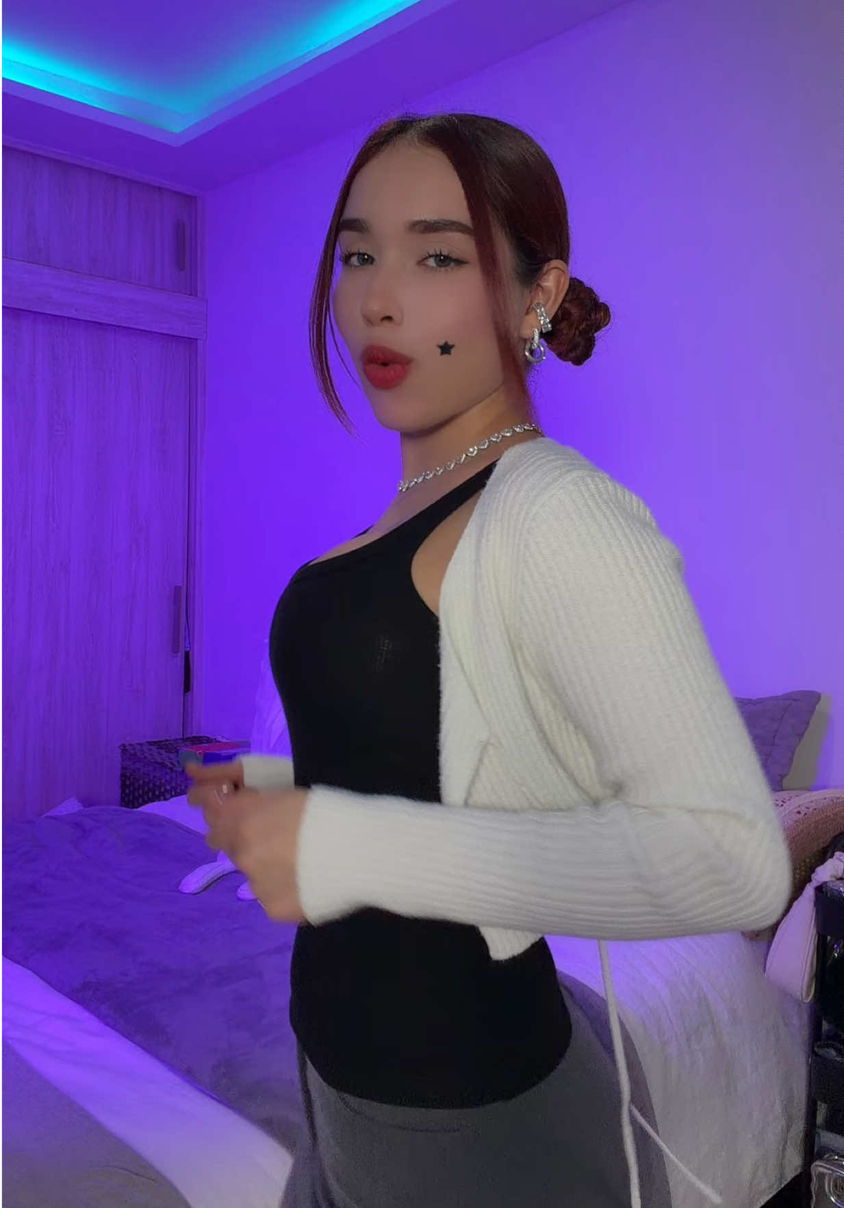 @Rojita