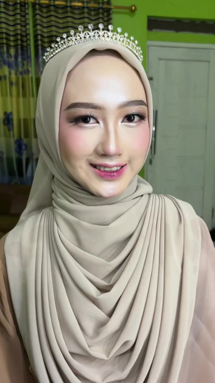 @nazma makeup