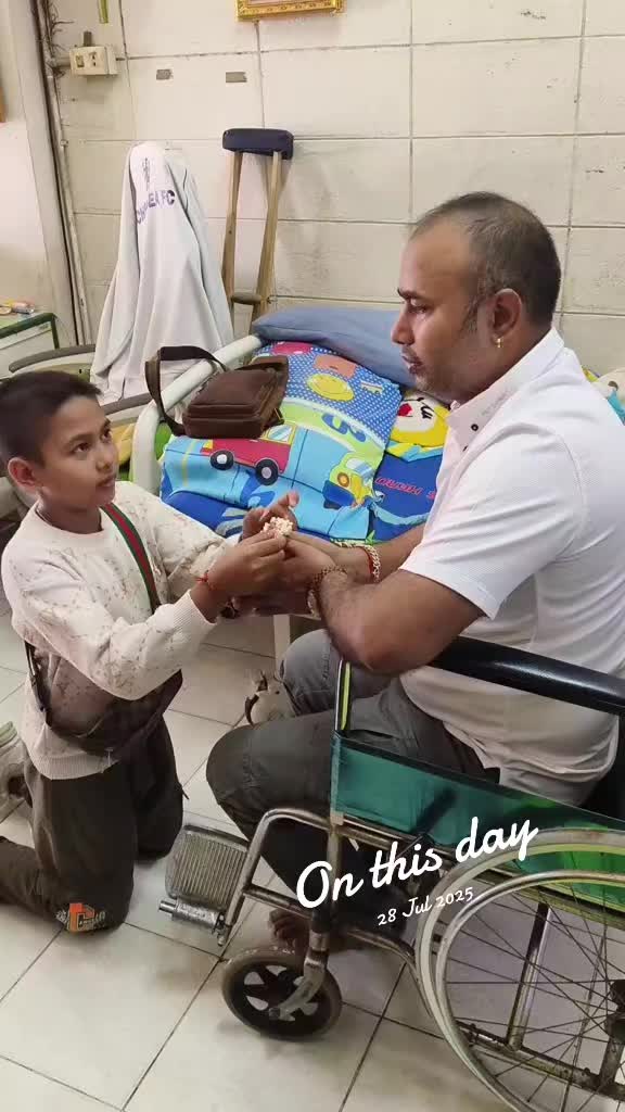 @Santosh ♥️🇹🇭♥️🇮🇳❤️ บัง ซัน