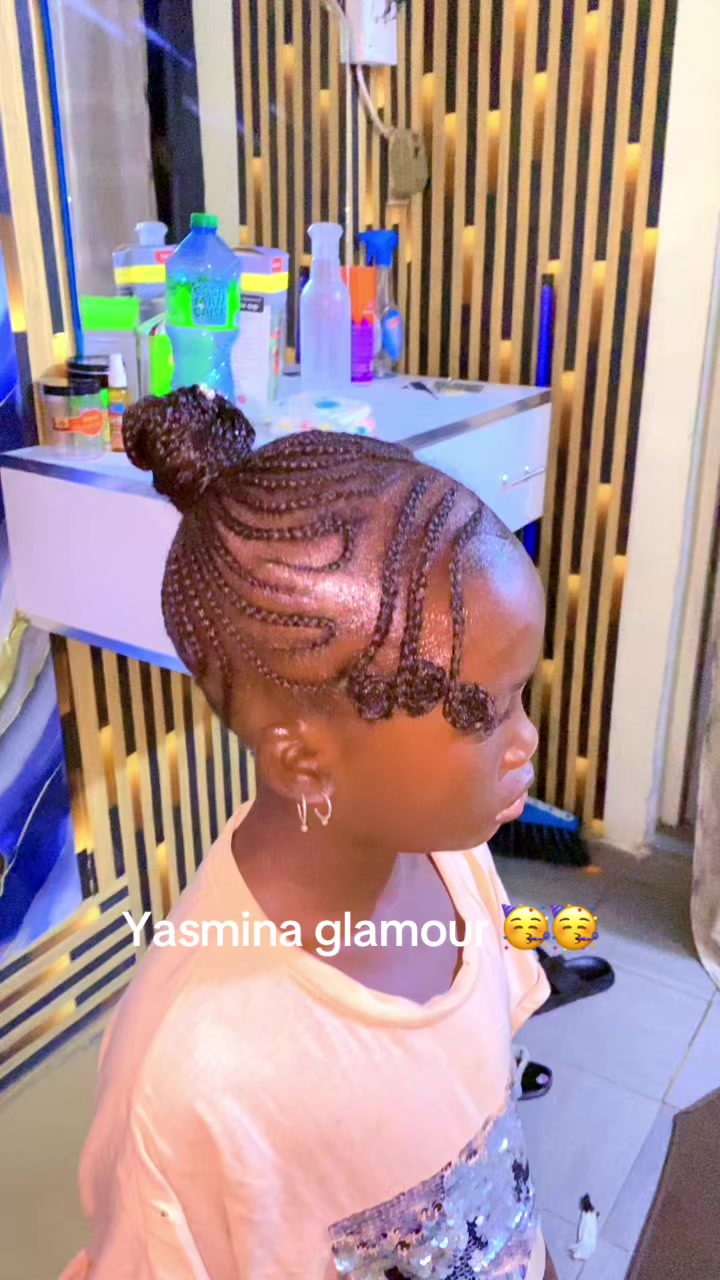 @Yasmina Glamour