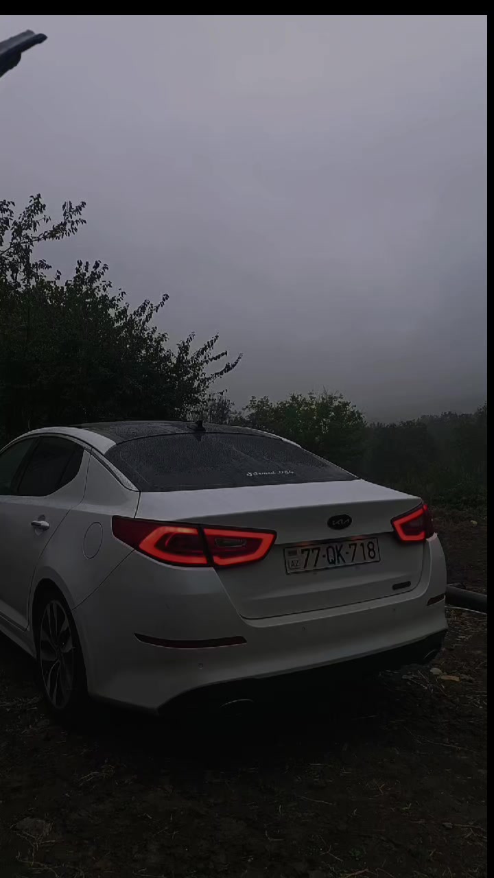 @𖣂