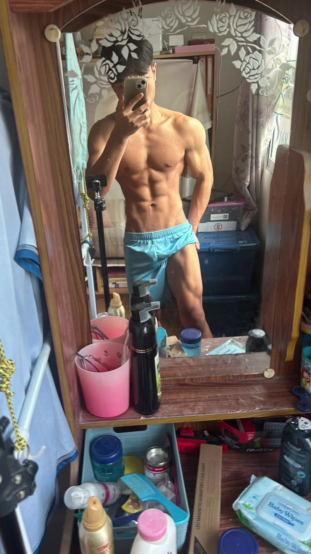 @natthapazz._