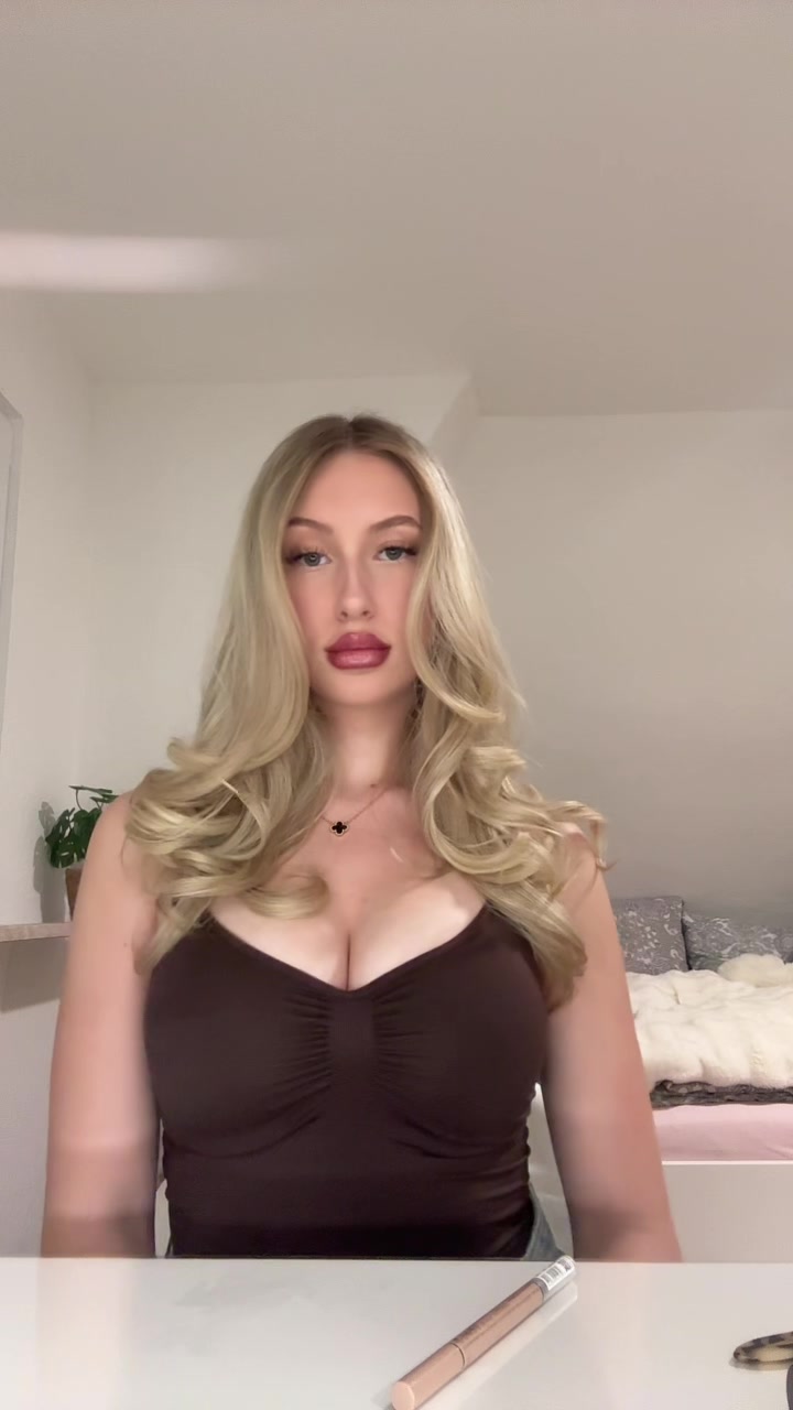 @ciaracollien