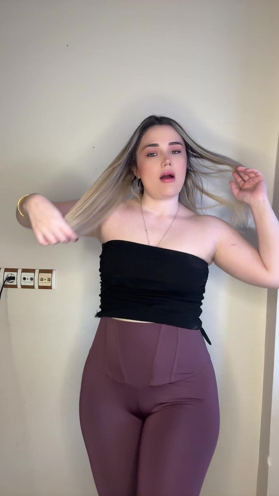 @Dilara