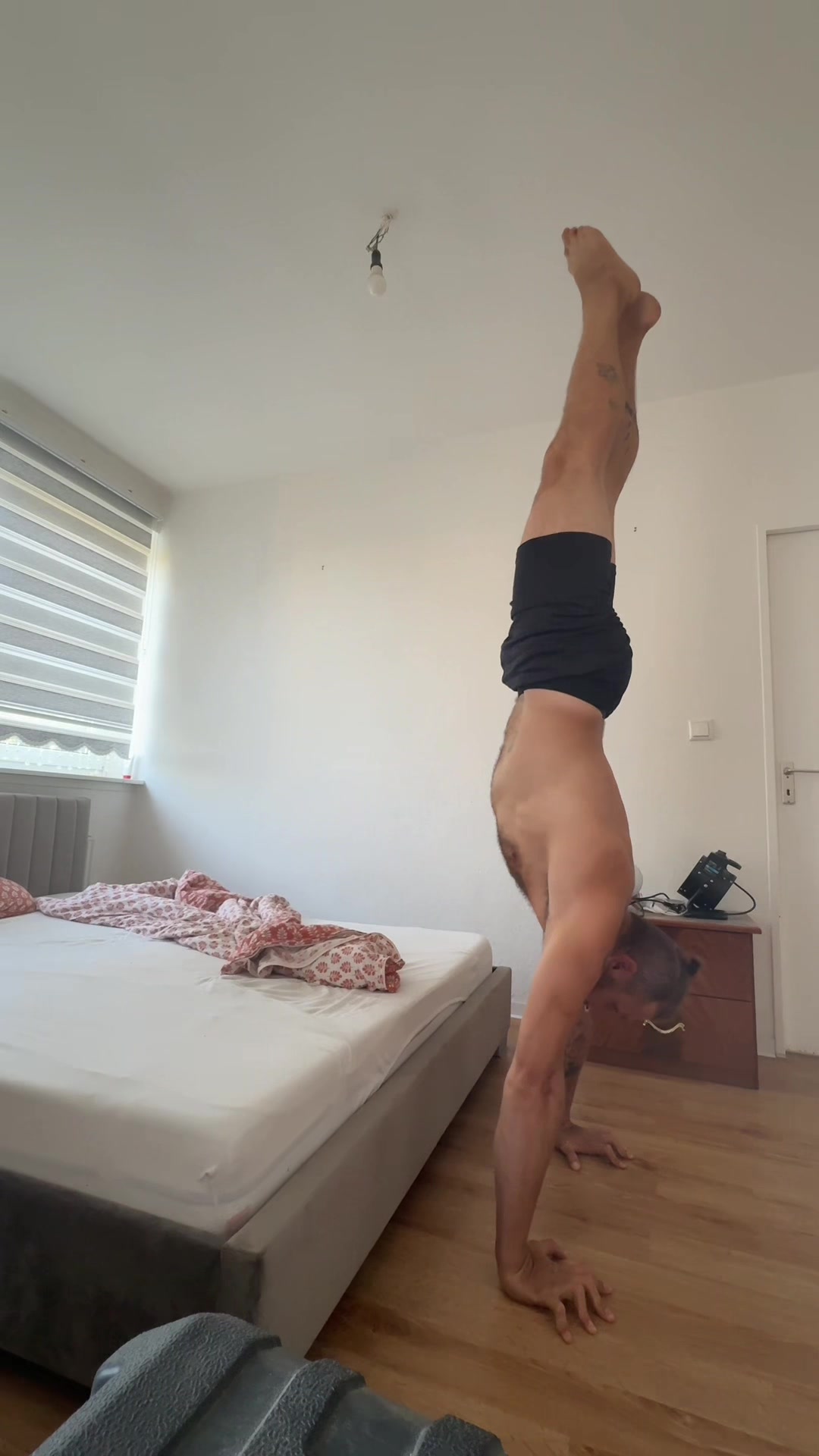 @Captain_Backflip