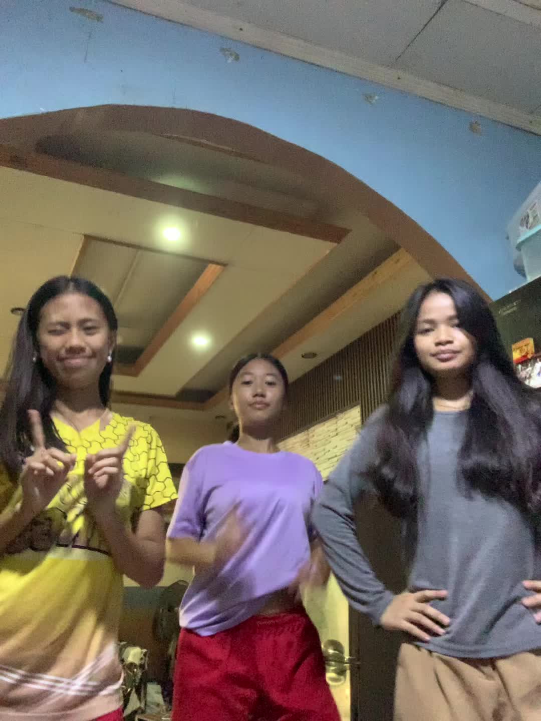 @Reyzyl_Ann
