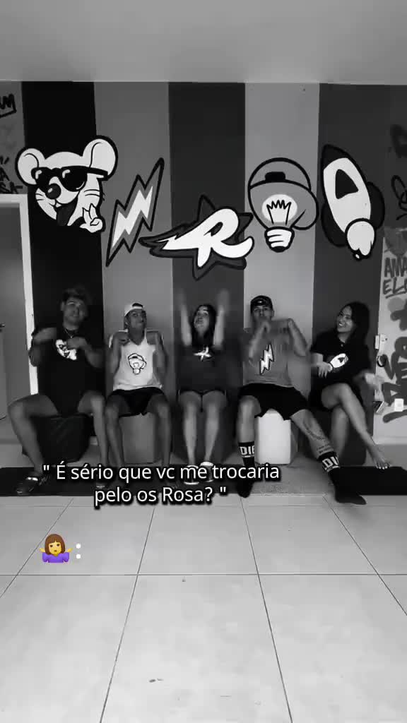 @Mari_central_dos_rosa★