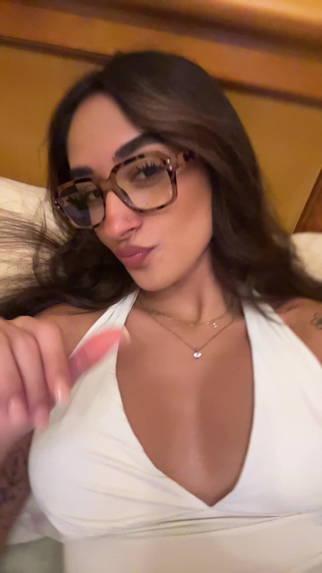 @ᴹ ᴹ ᴹ