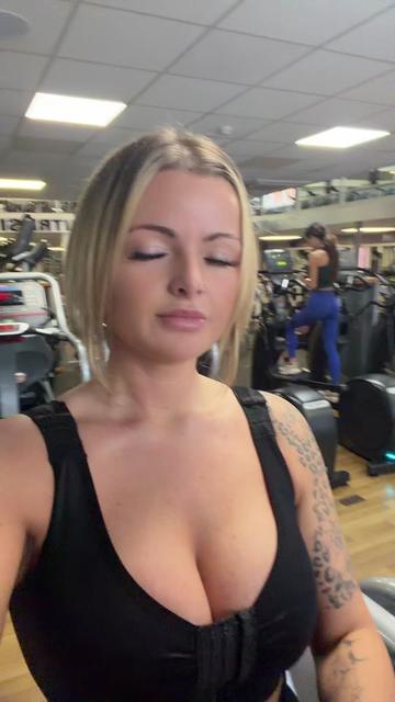 @T_Anne_21