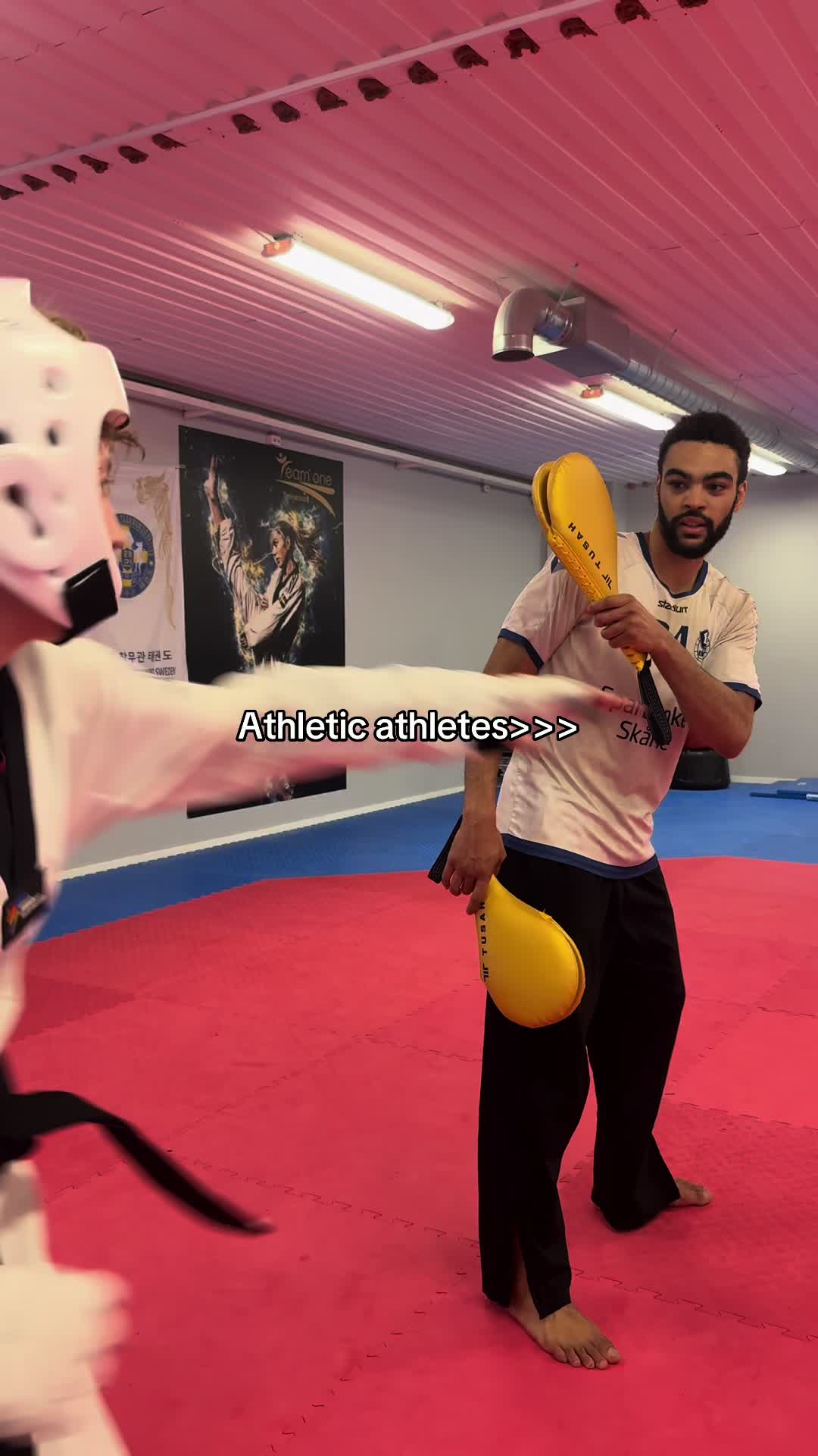 @𝐄𝐦𝐢𝐥𝐢𝐚🧸🇨🇿