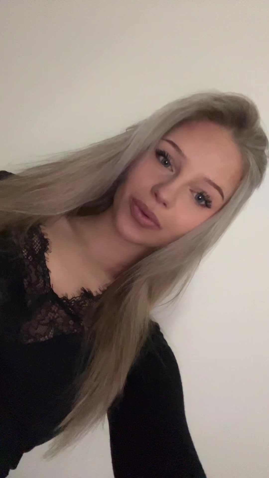 @jula.vis メ𝟶