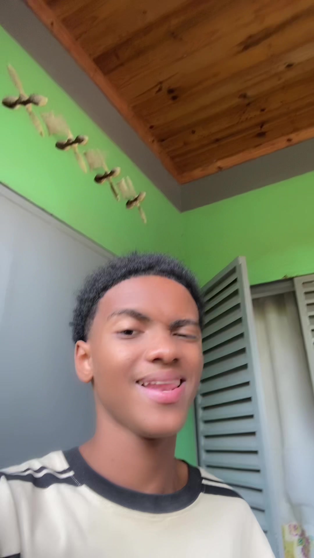 @D E N Z E L