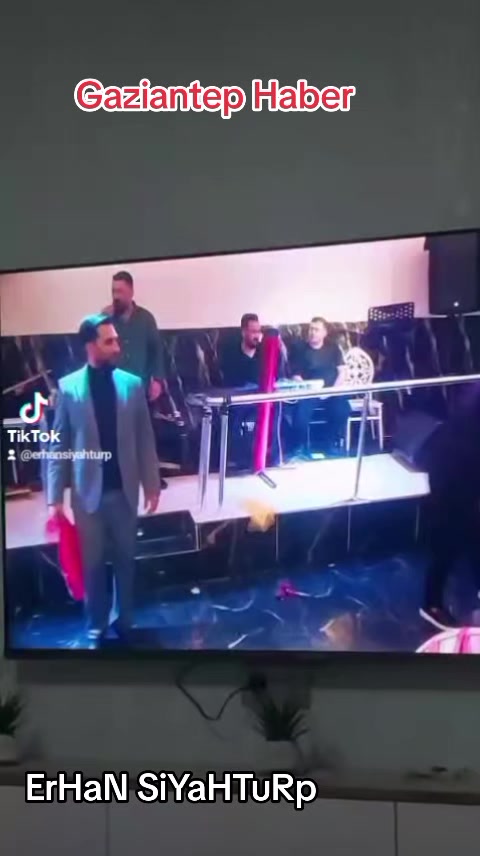 @ErHaN SiYaHTuRp