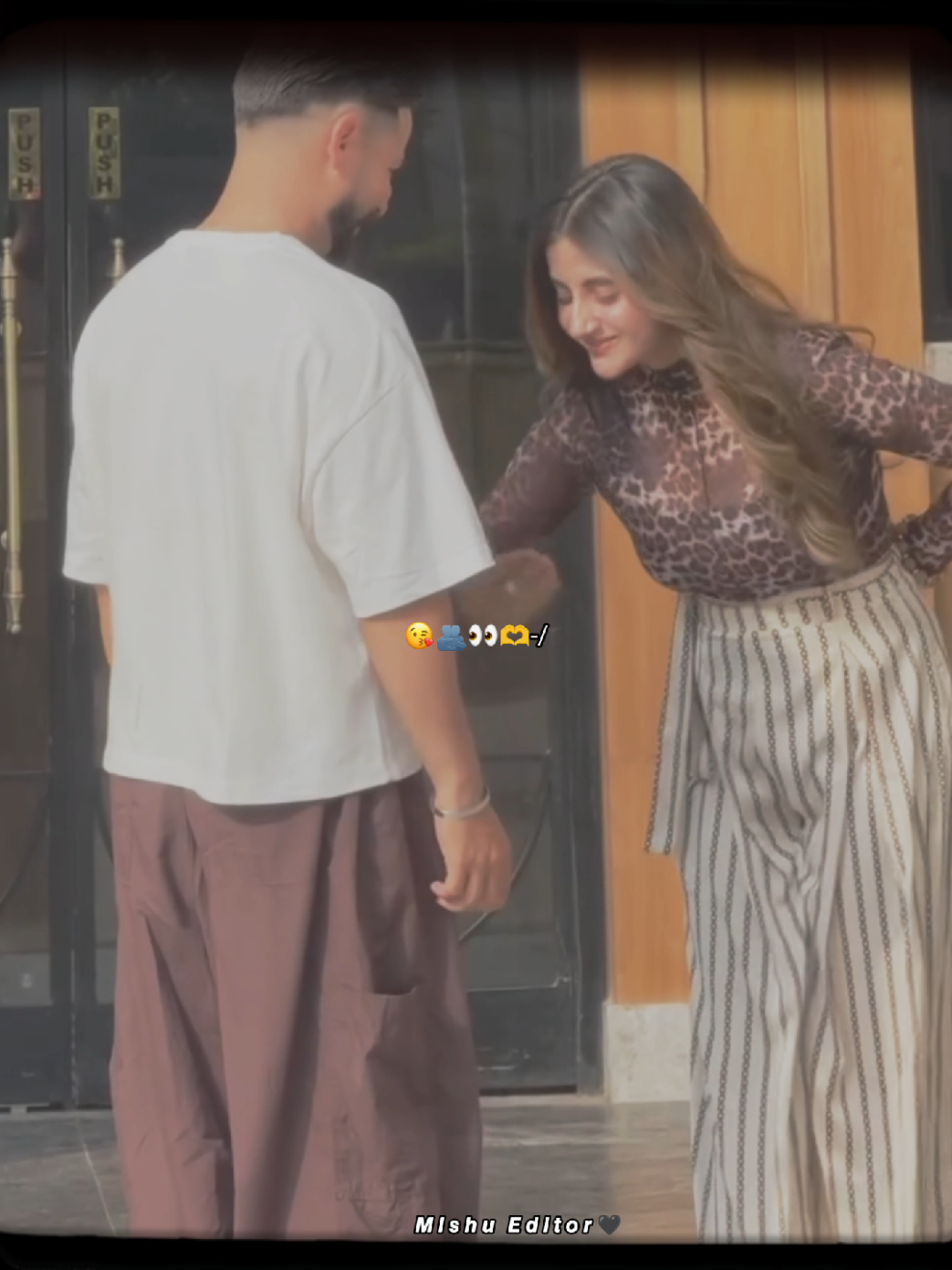 @𝙈𝙖𝙨𝙧𝙤𝙤𝙧 🖤