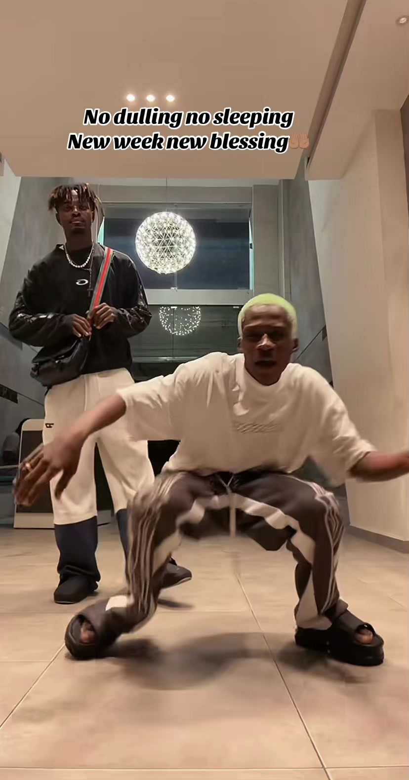 @Younggod050