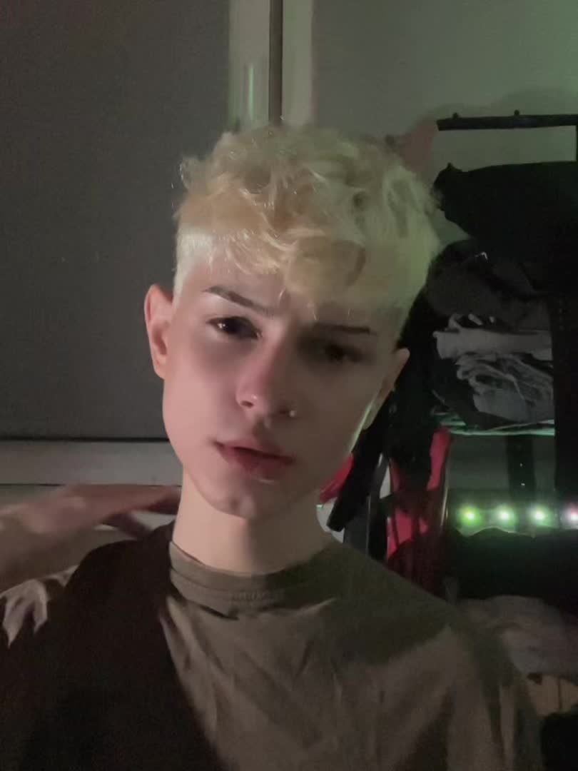 @denniukk