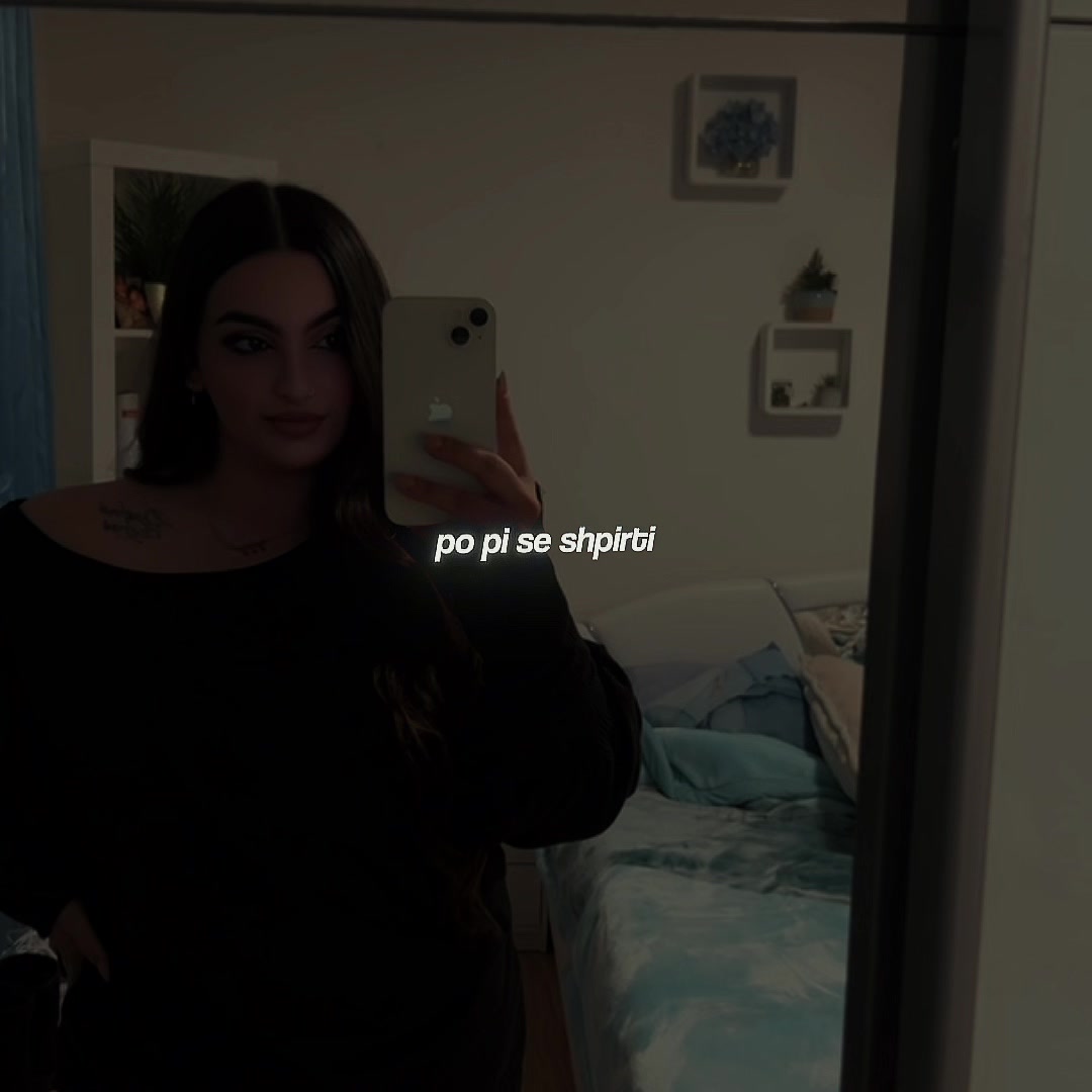 @Aurora•Rosanna