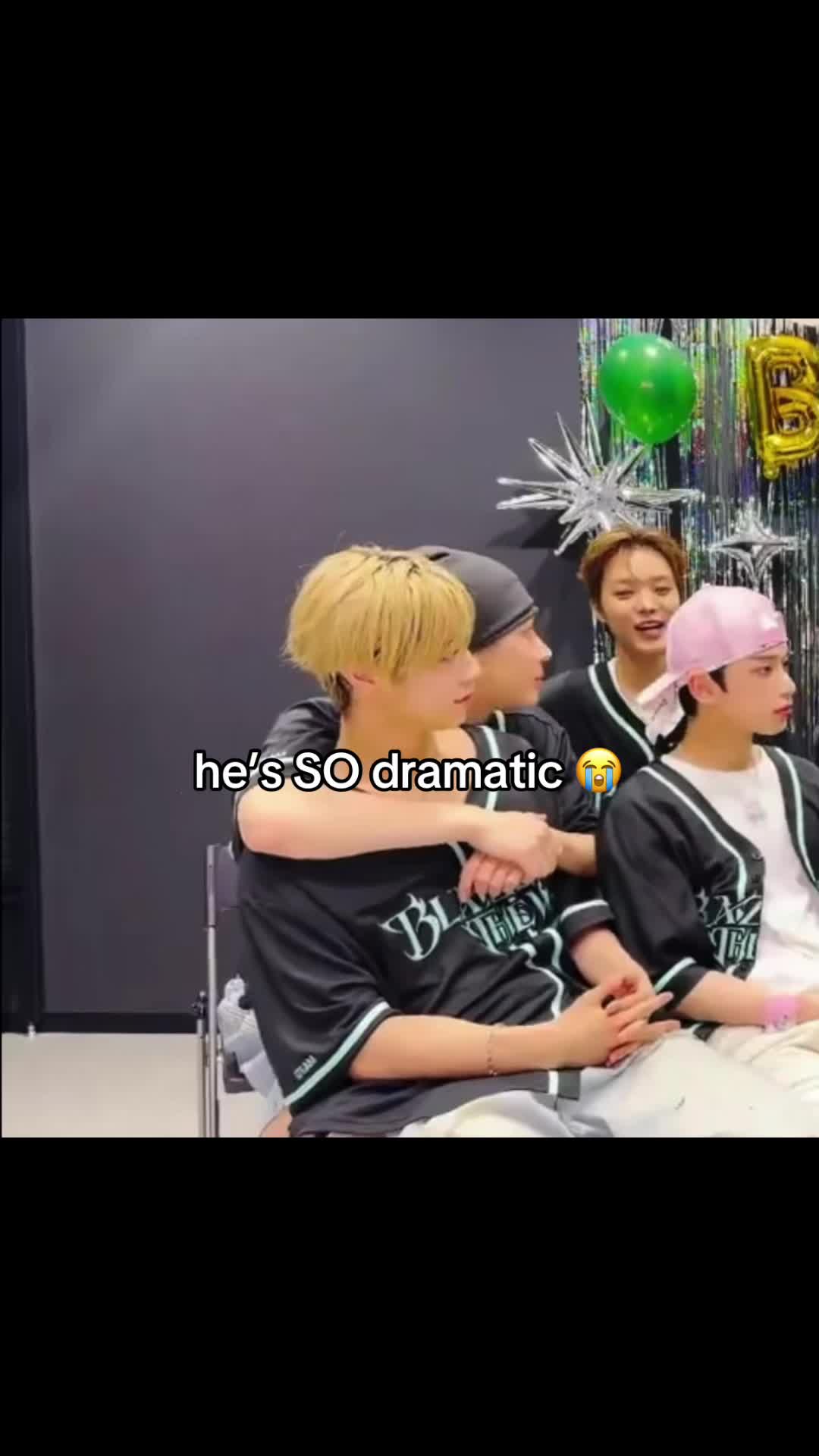 @xia