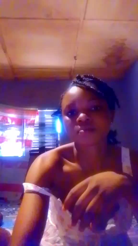 @Apribisaabigairl