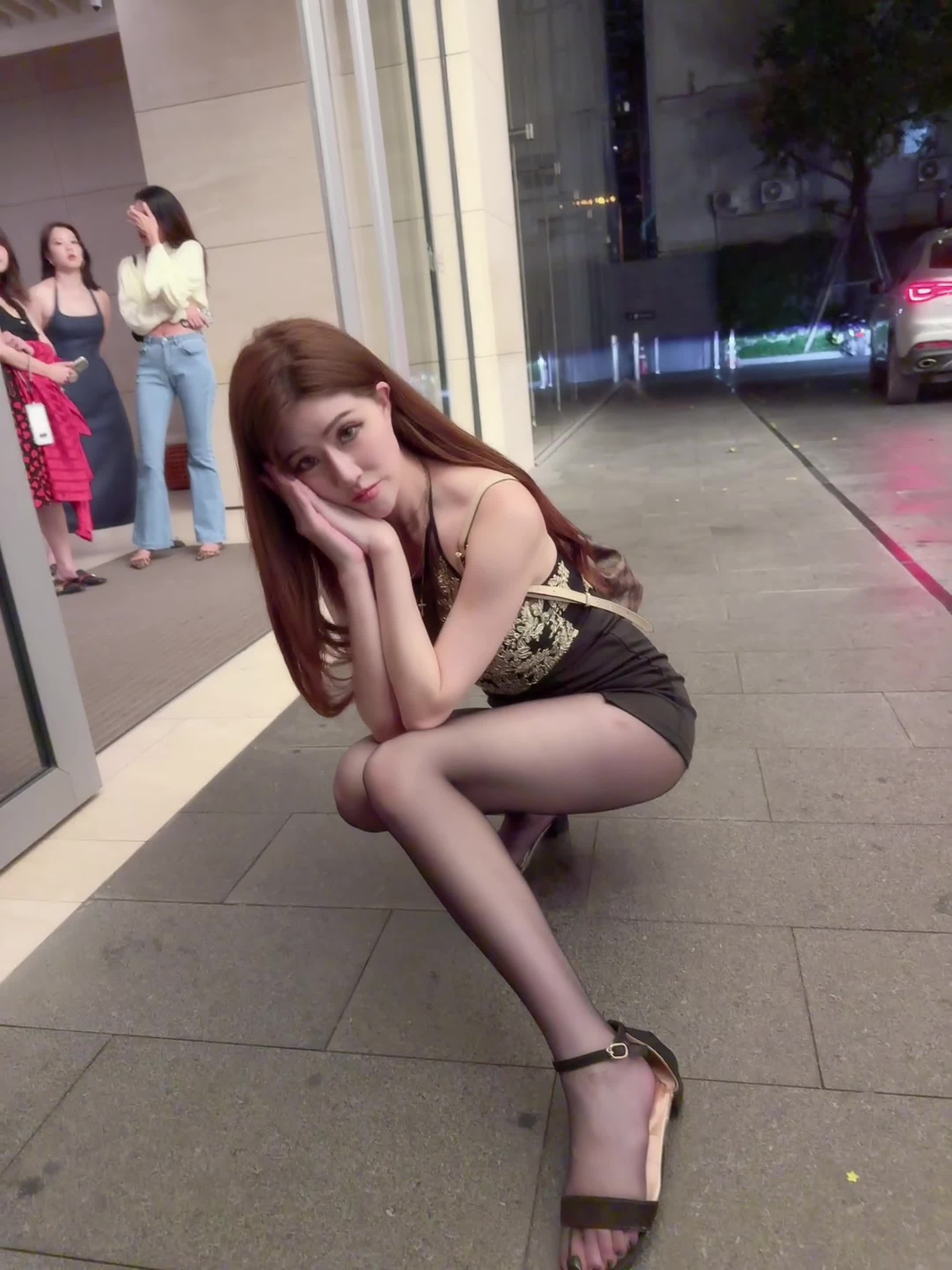 @薇薇兒