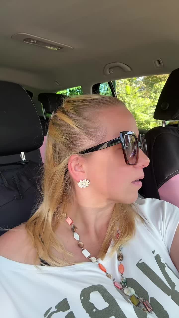 @kriskiss