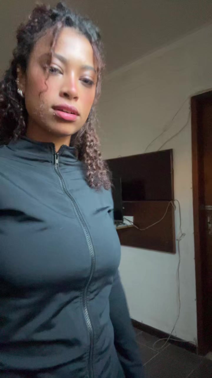 @jenifersantos