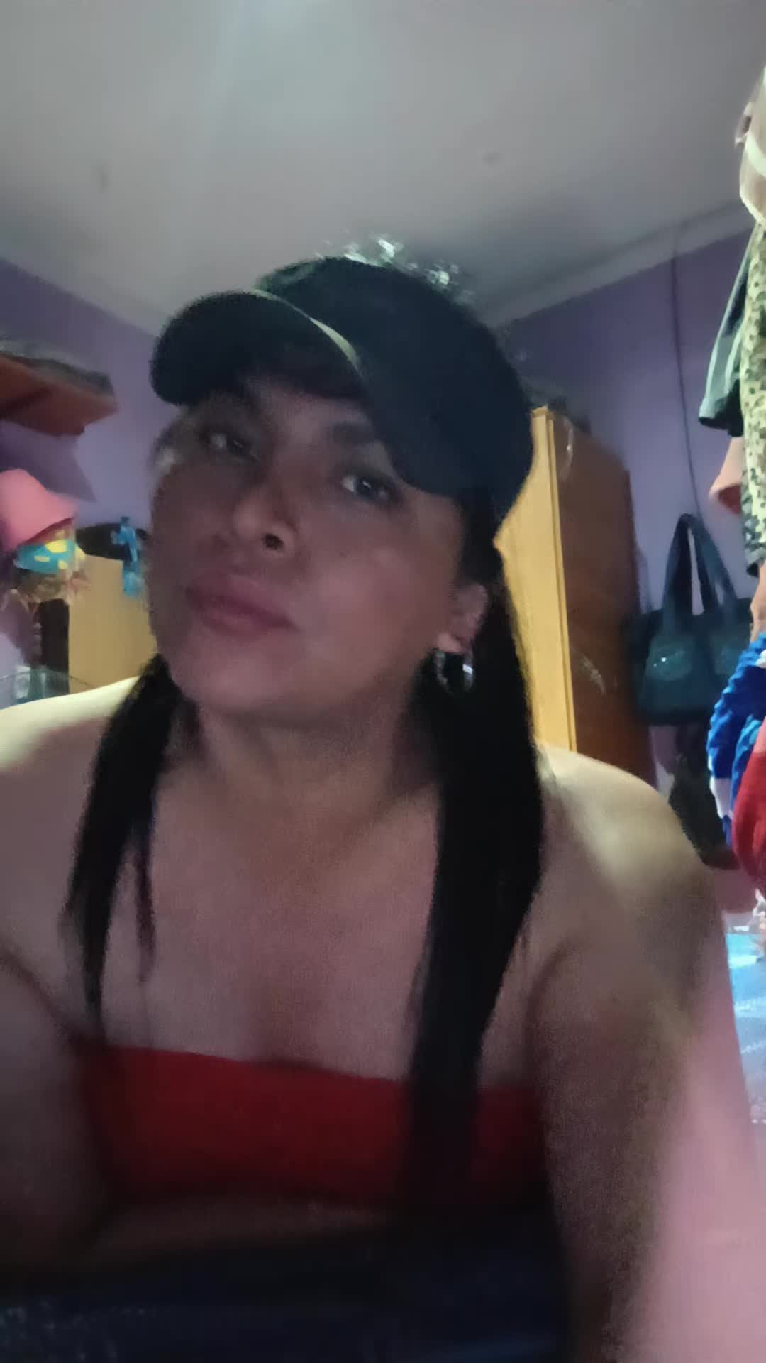 @Luciana 🥰💞