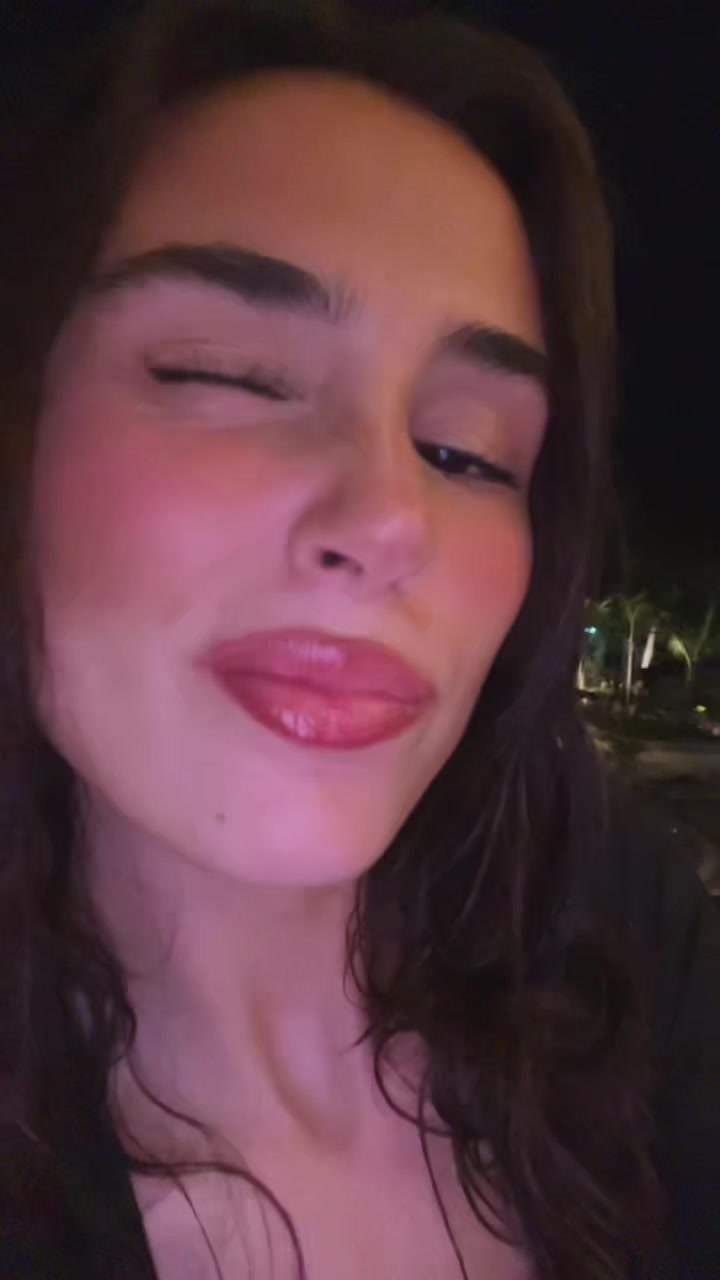 @Camilla
