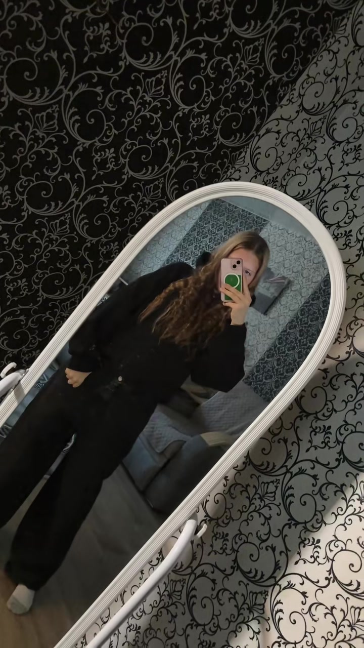 @ДИШКА♻️
