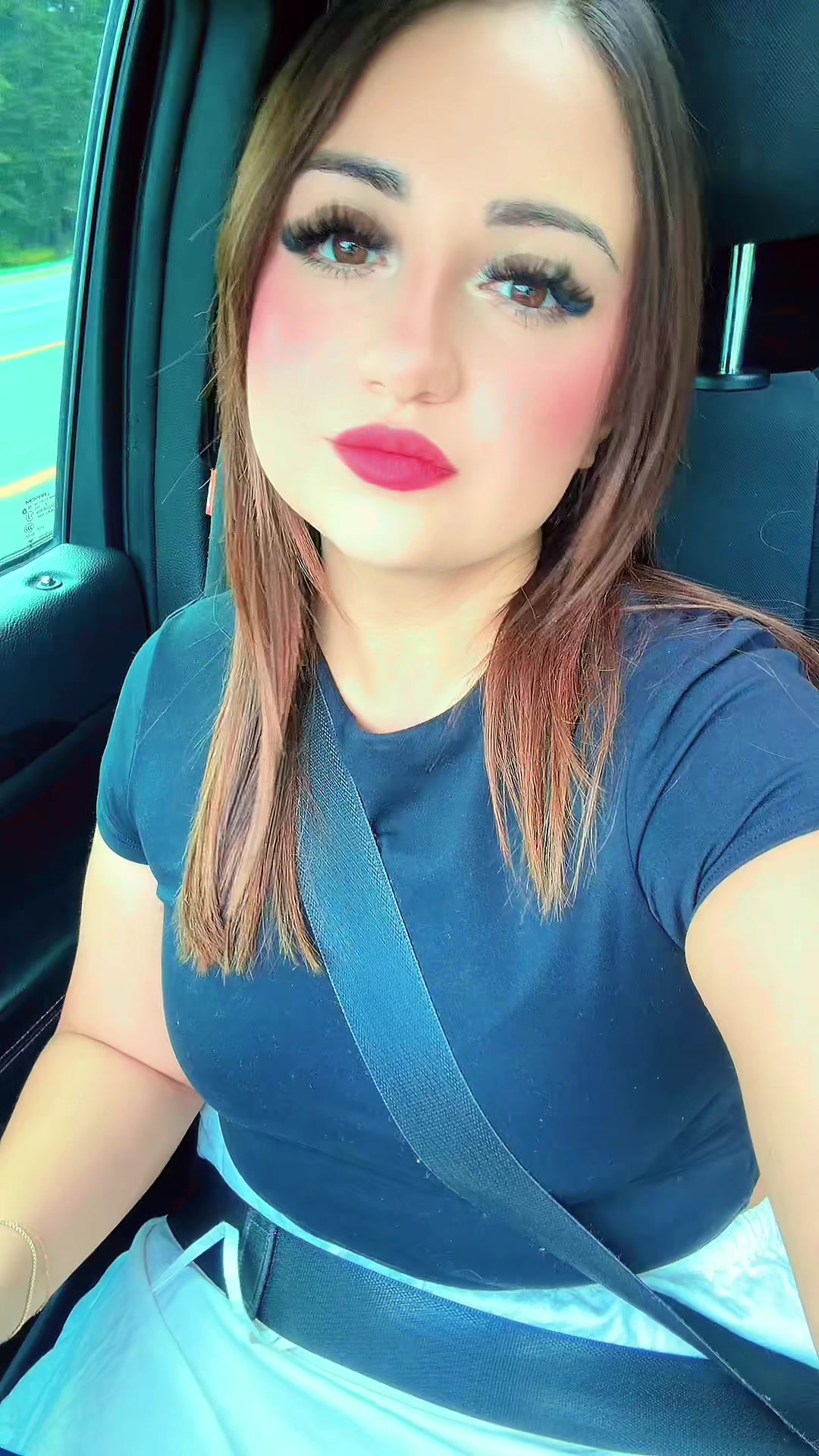 @SparklingDee✨