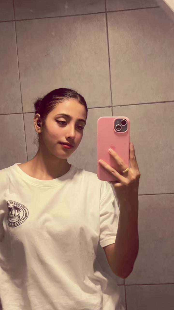 @🌸Chanda🦋