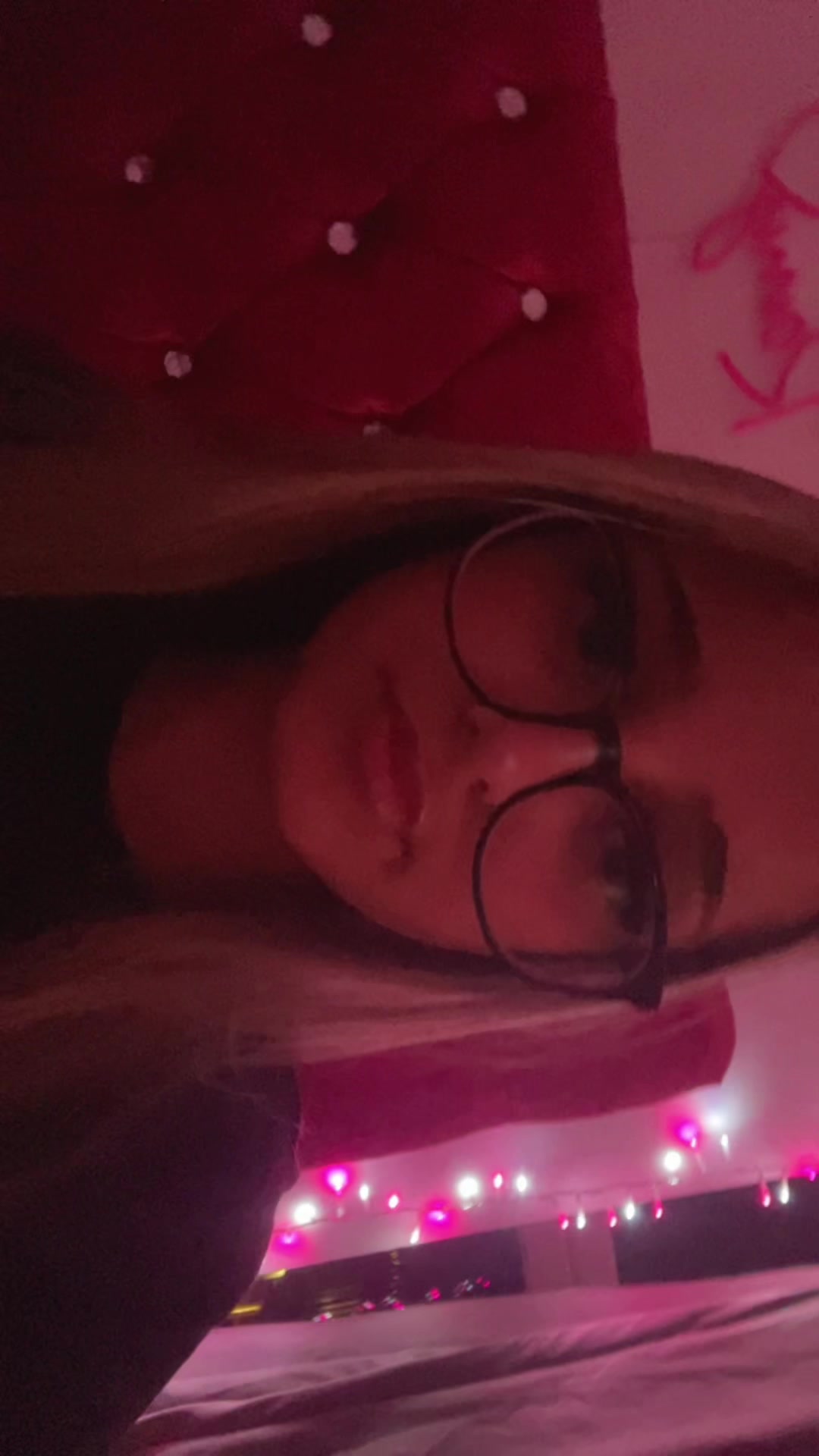 @Anya xx 🪽
