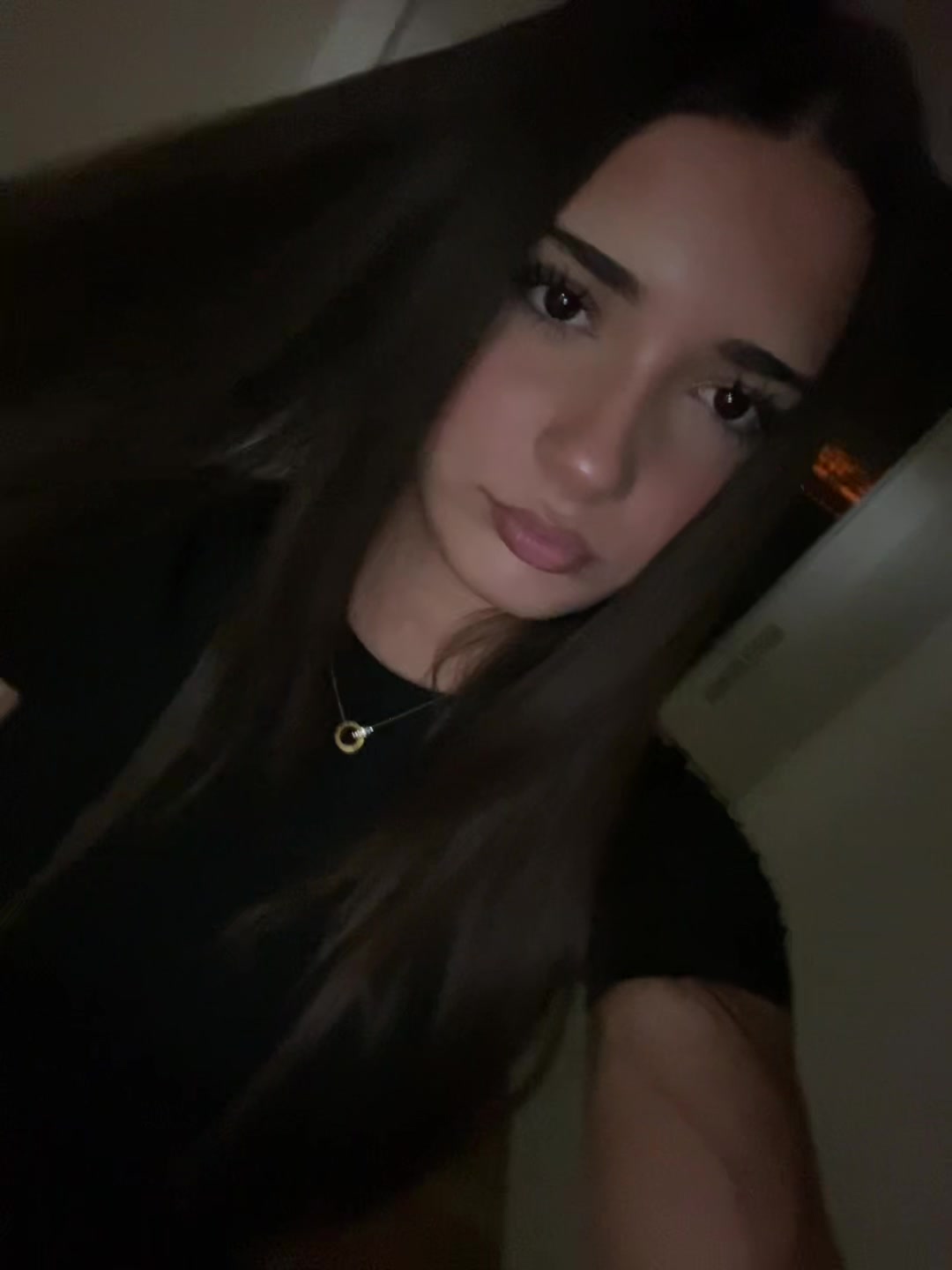 @𝐄 🤍