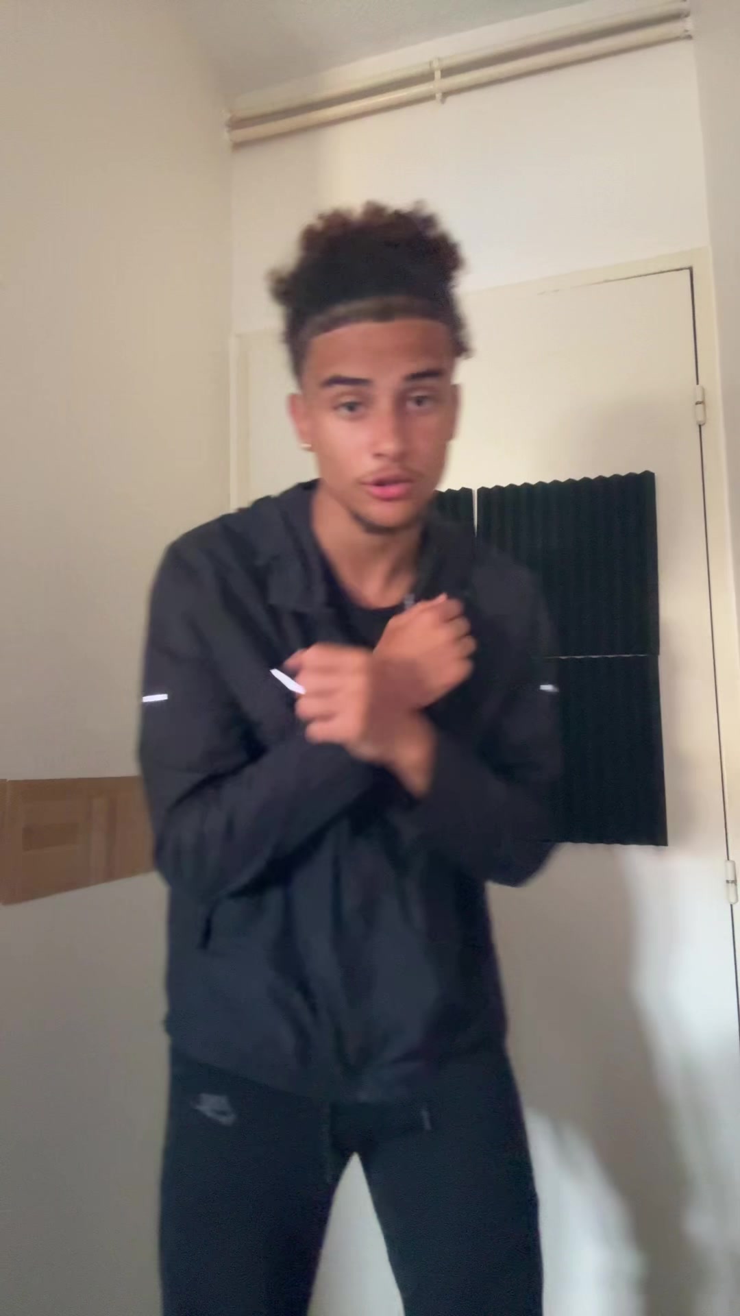 @Jwn_974