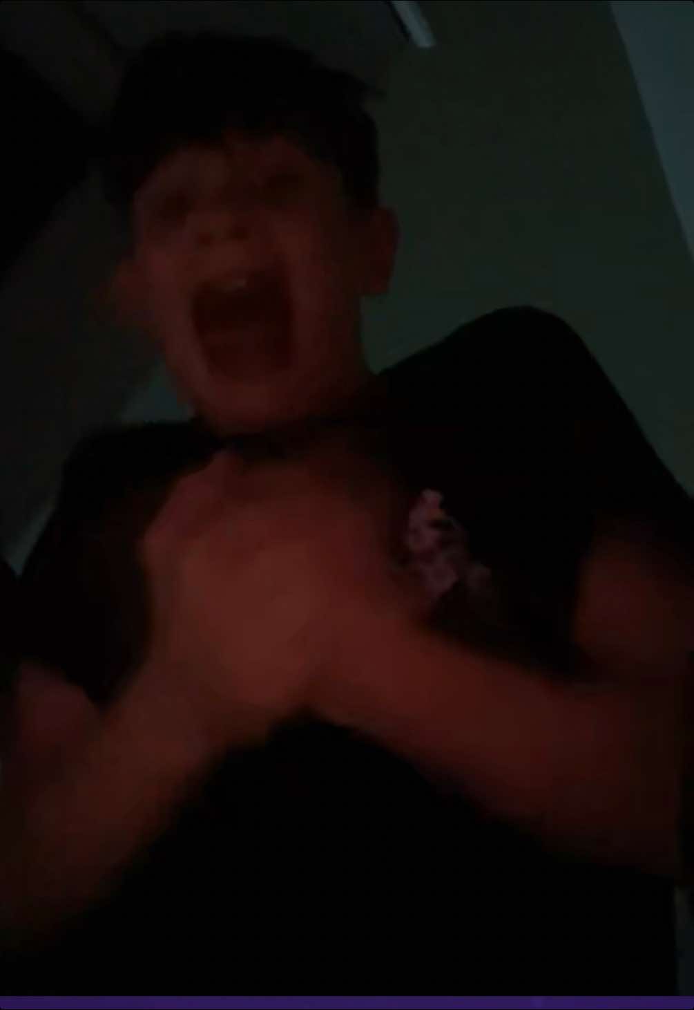 @hugopissduro
