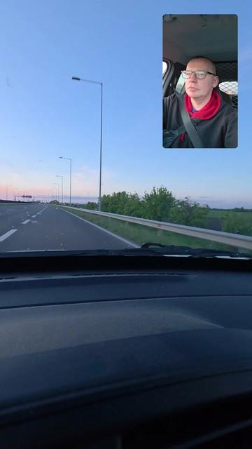 @Simi&Aacute;di