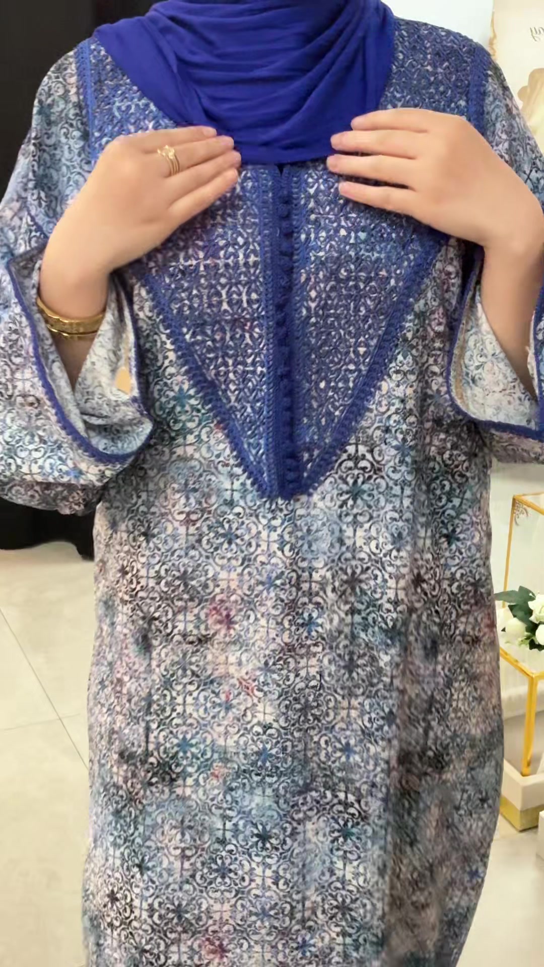 @AmiraMode