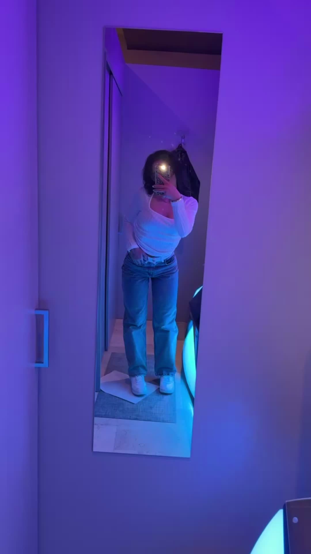 @•𝐒𝐌•