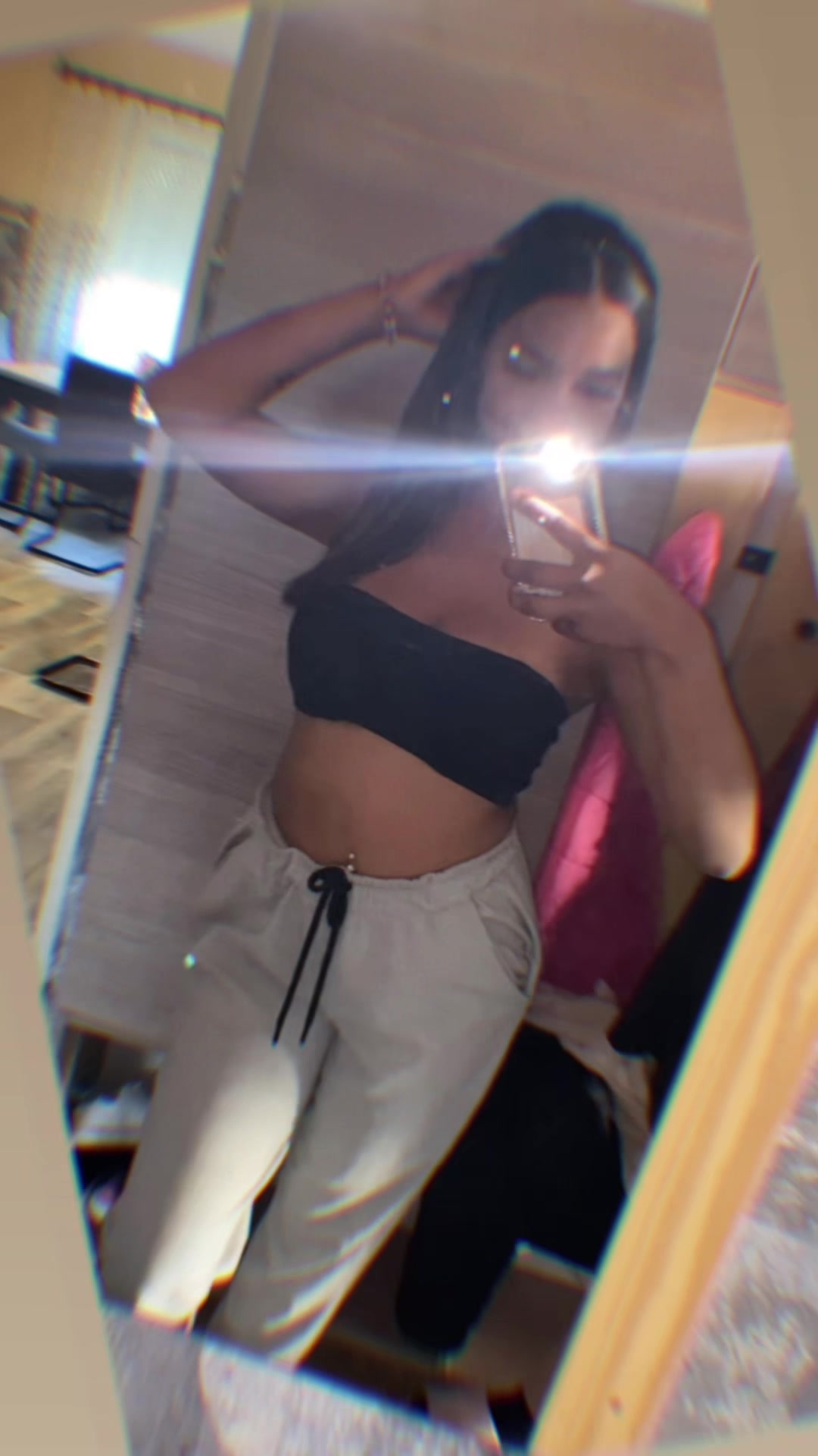 @•𝓛𝓪𝓾𝓻𝓪•❤️