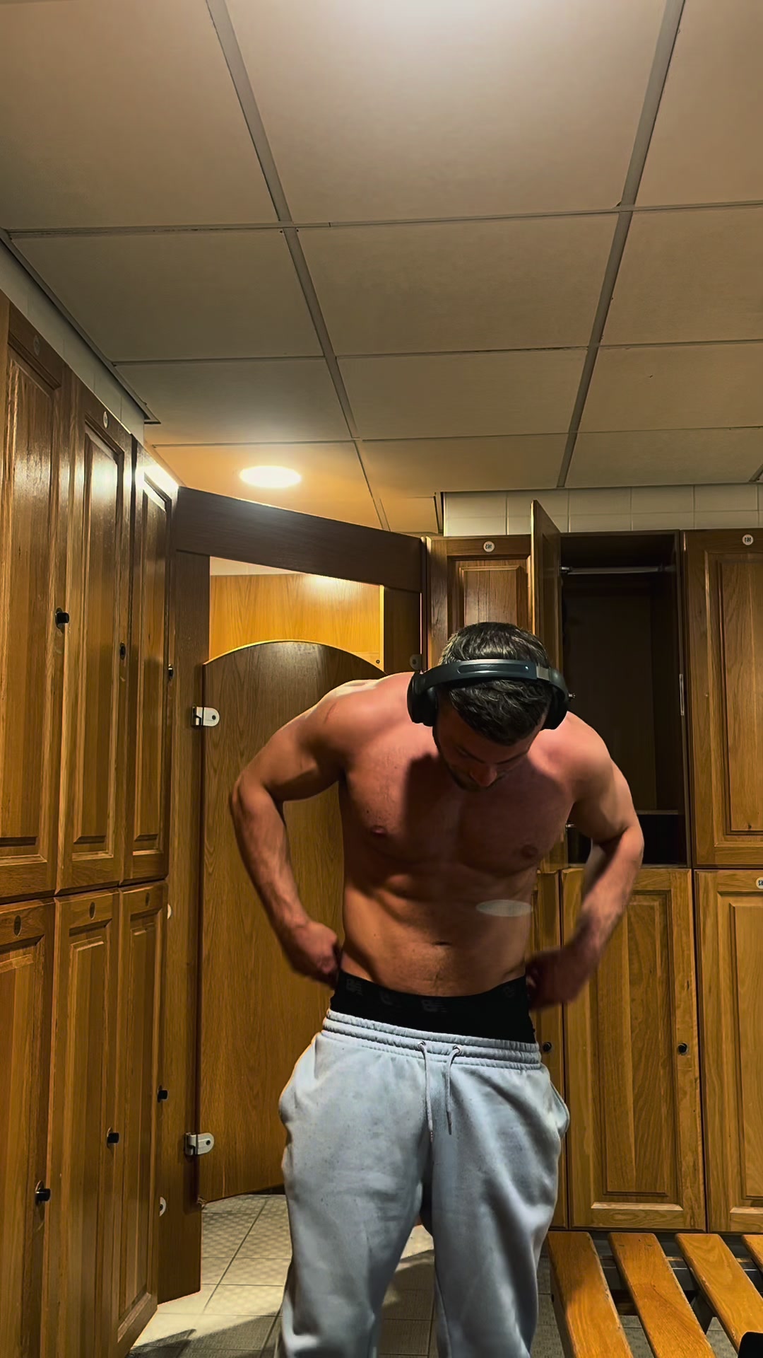 @Charltonfit