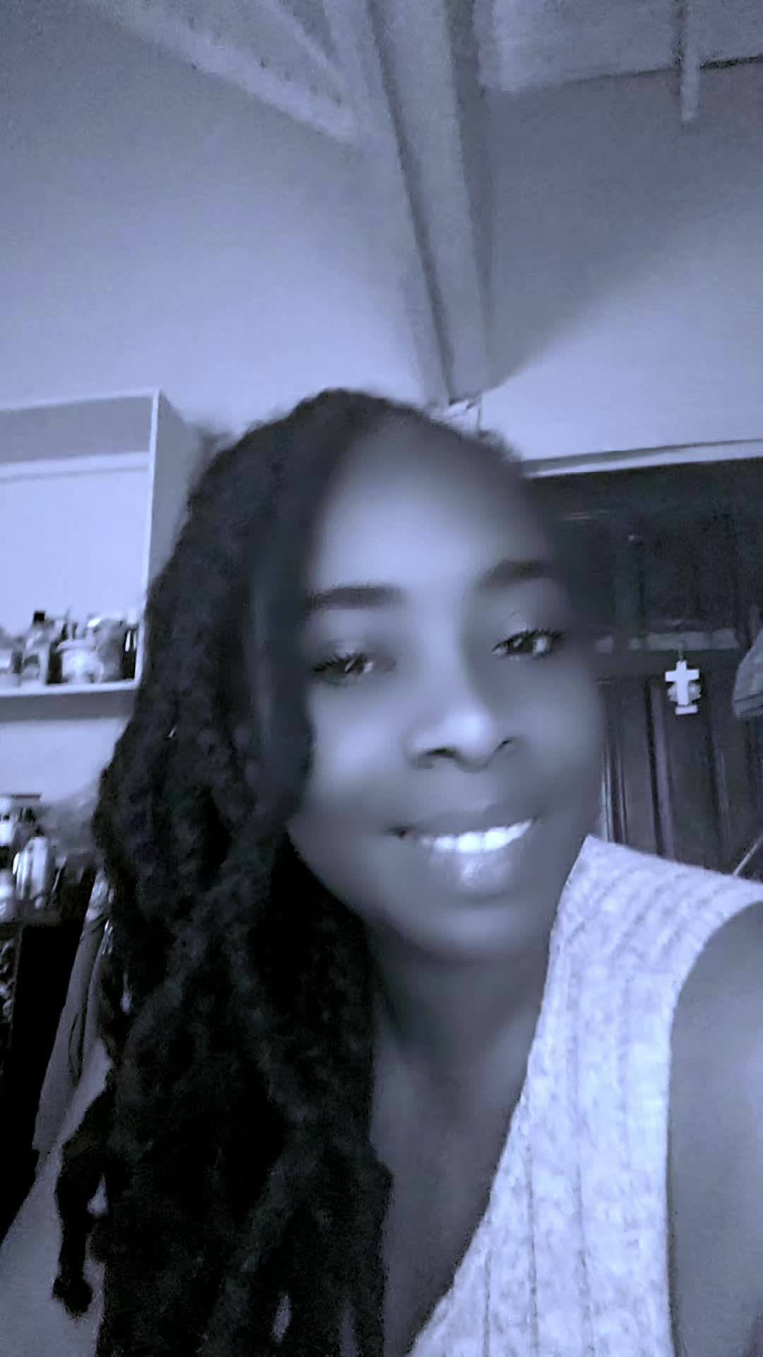 @🥀💦🥀&deg;Lindy&deg;🥀🌬️❤️&zwj;🔥💨🖤