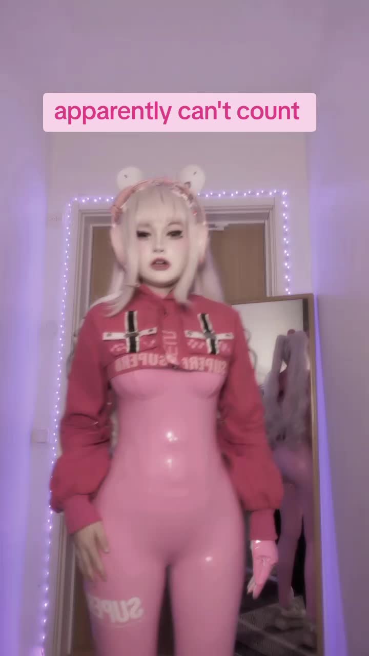 @Grave(is the best Nikke)