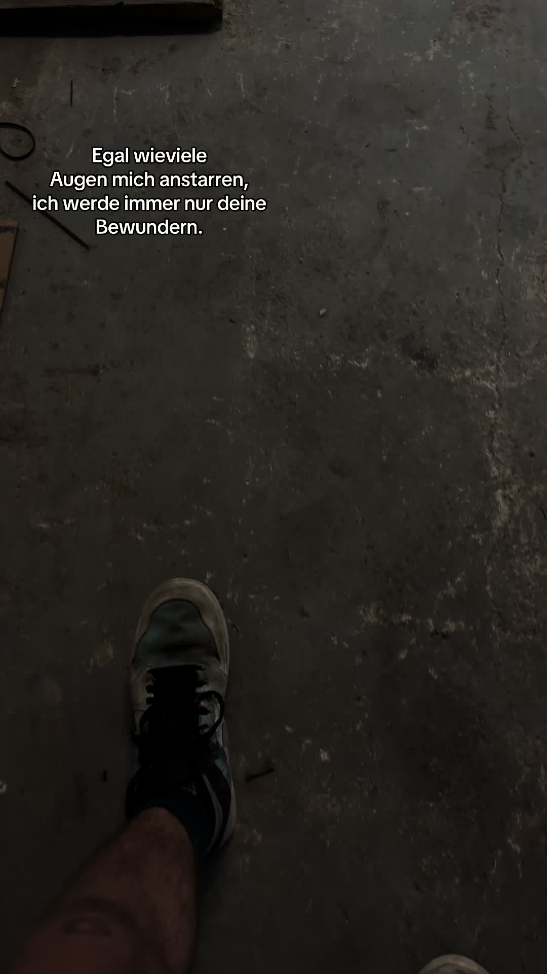 @𝐋𝐚𝐧𝐝𝐞𝐫𝐥