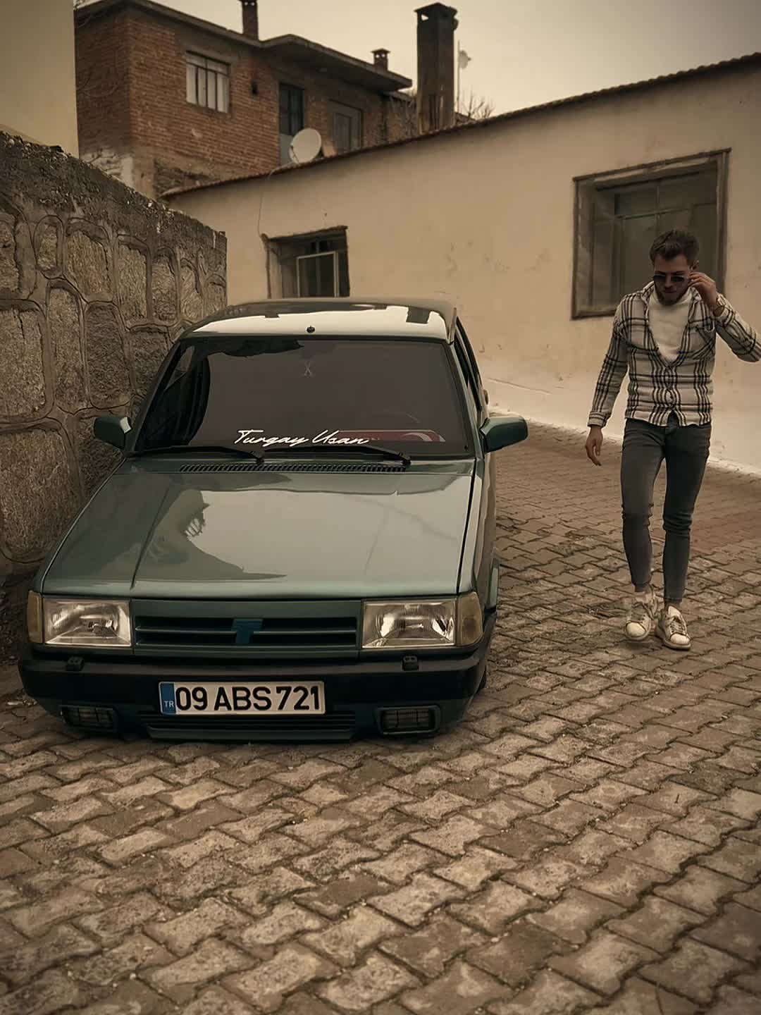 @Turgay Uşan