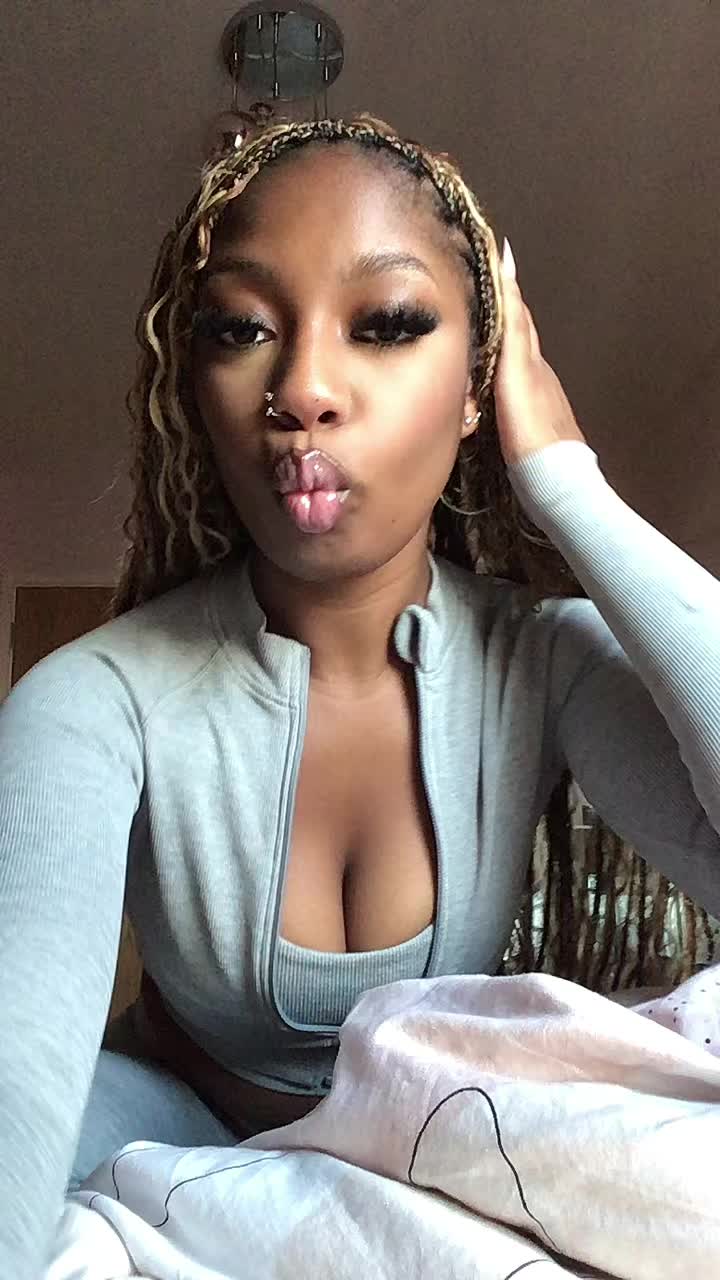 @keke🫧💕🇬🇧🌸🩰🎧