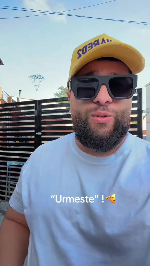 @𝙈𝙖𝙣𝙚𝙡𝙚𝘾𝙝𝙞𝙡𝙡