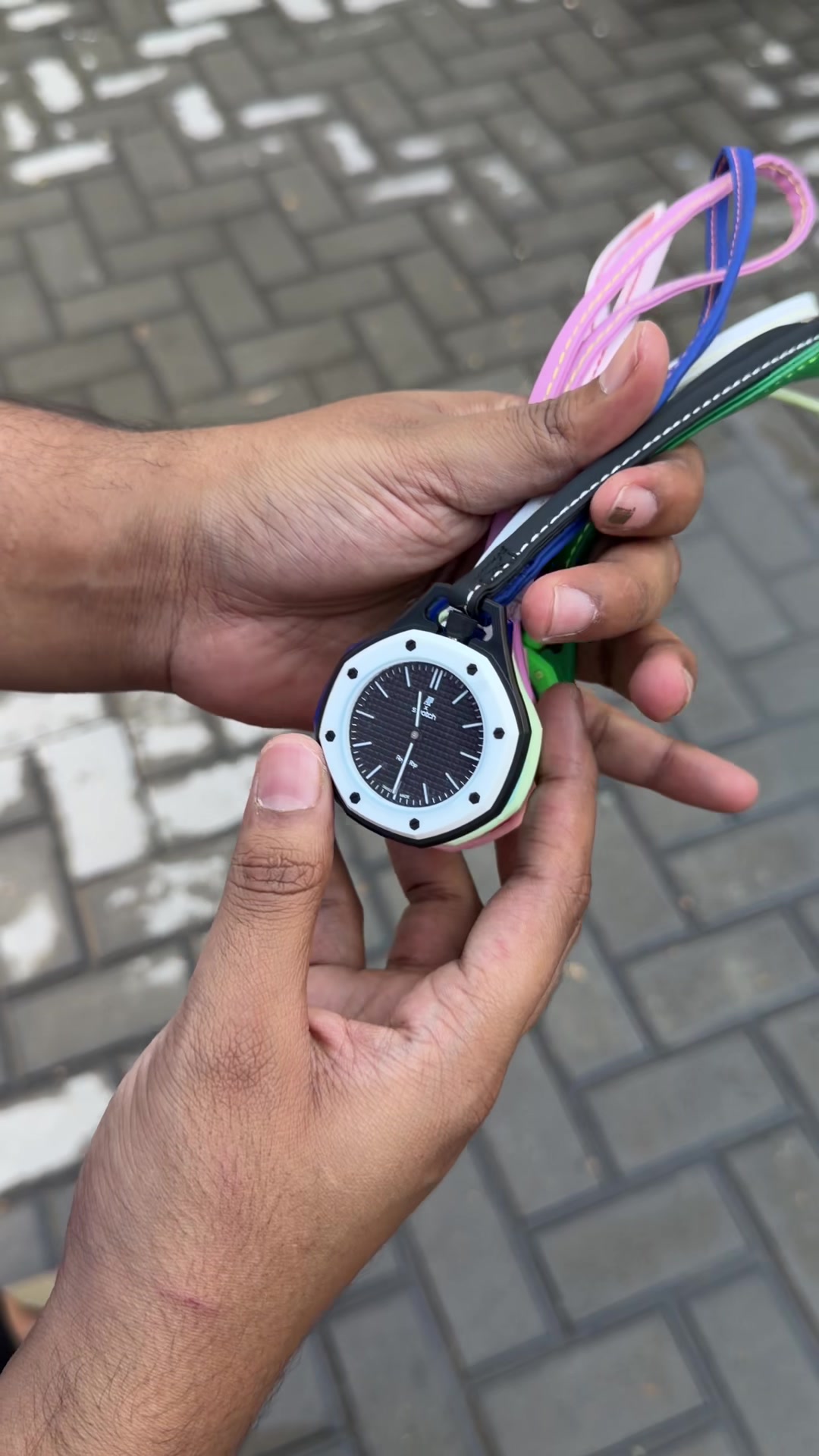 @Watch World
