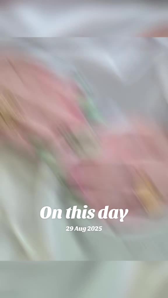 @PurelyNails